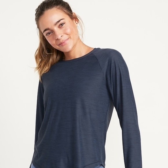 Old Navy Breathe ON Slub Knit Performance Tee - Picture 3 of 7